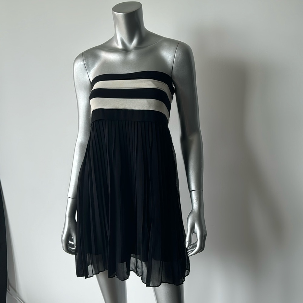 Black and white 100% silk dress